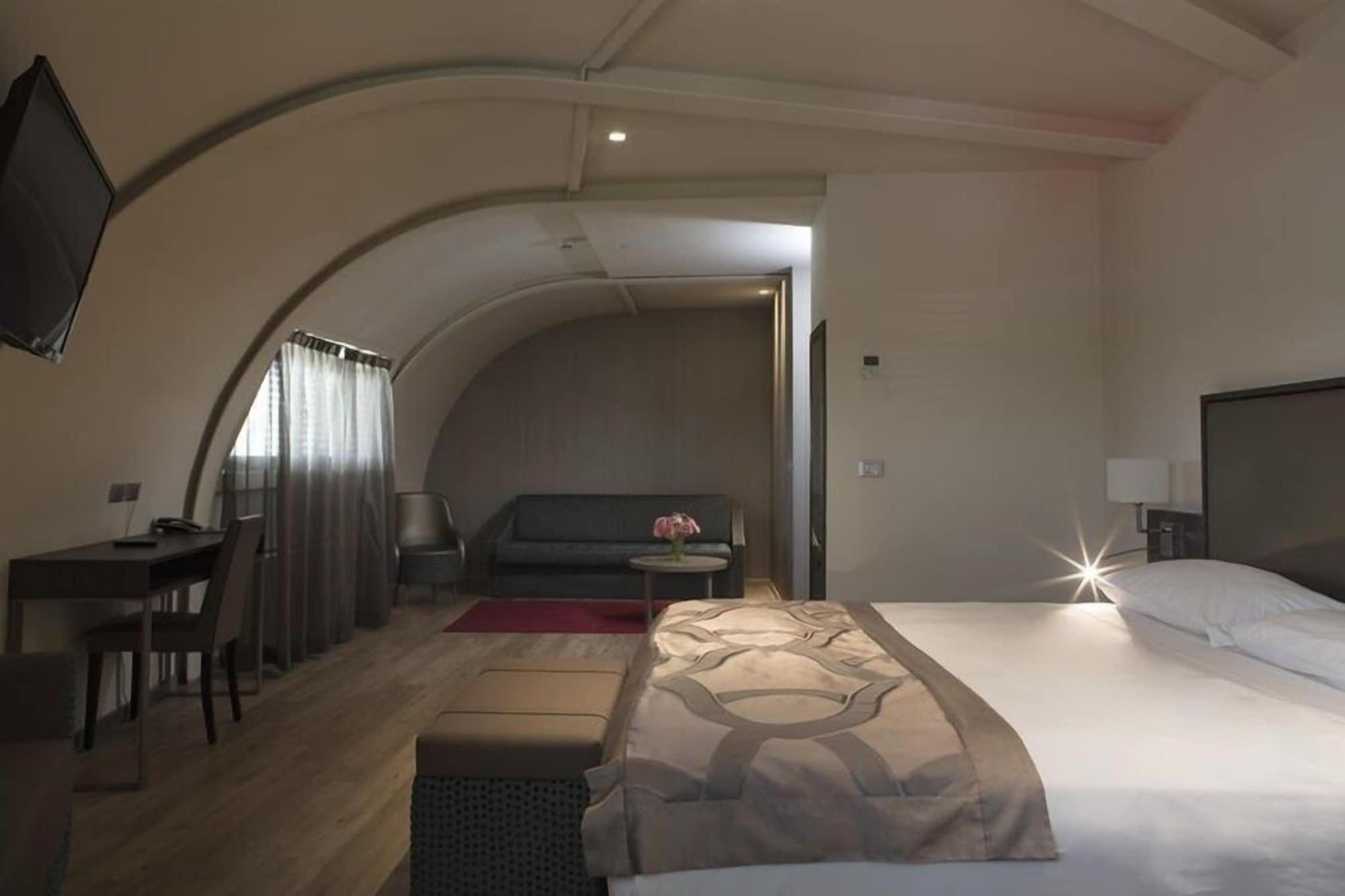 Smart Hotel Holiday Mestre Eksteriør bilde