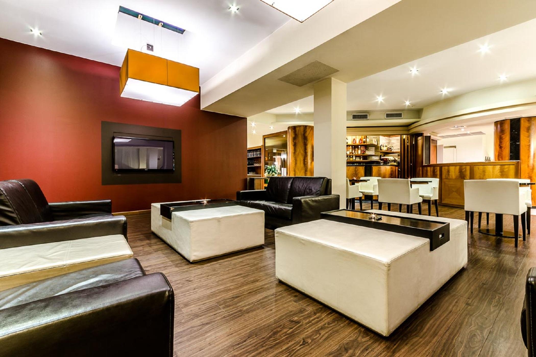Smart Hotel Holiday Mestre Eksteriør bilde