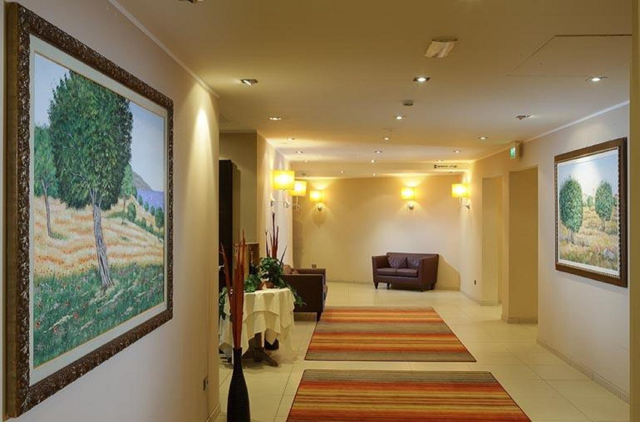Smart Hotel Holiday Mestre Eksteriør bilde