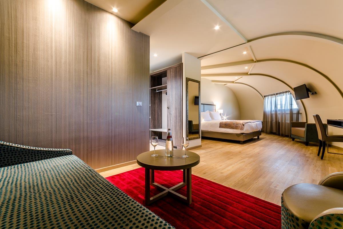 Smart Hotel Holiday Mestre Eksteriør bilde
