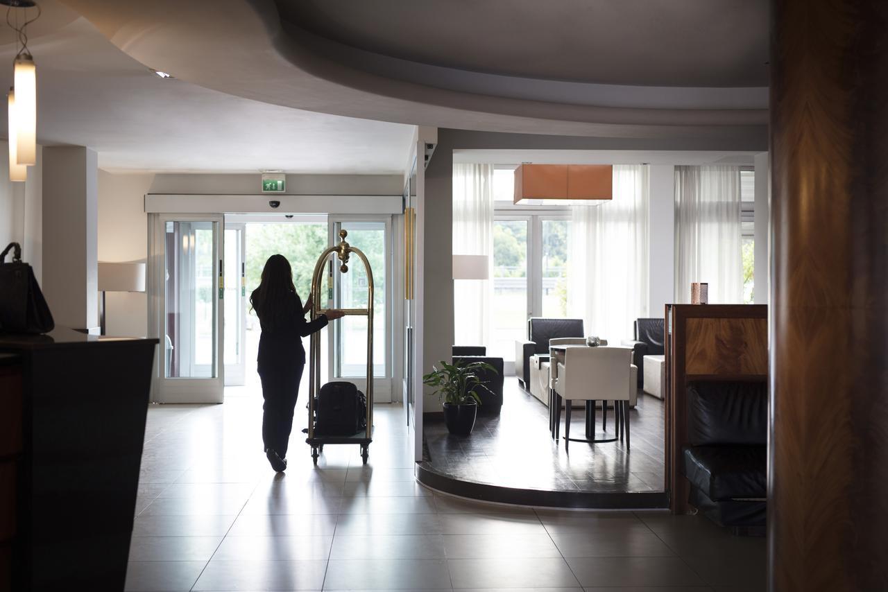 Smart Hotel Holiday Mestre Eksteriør bilde