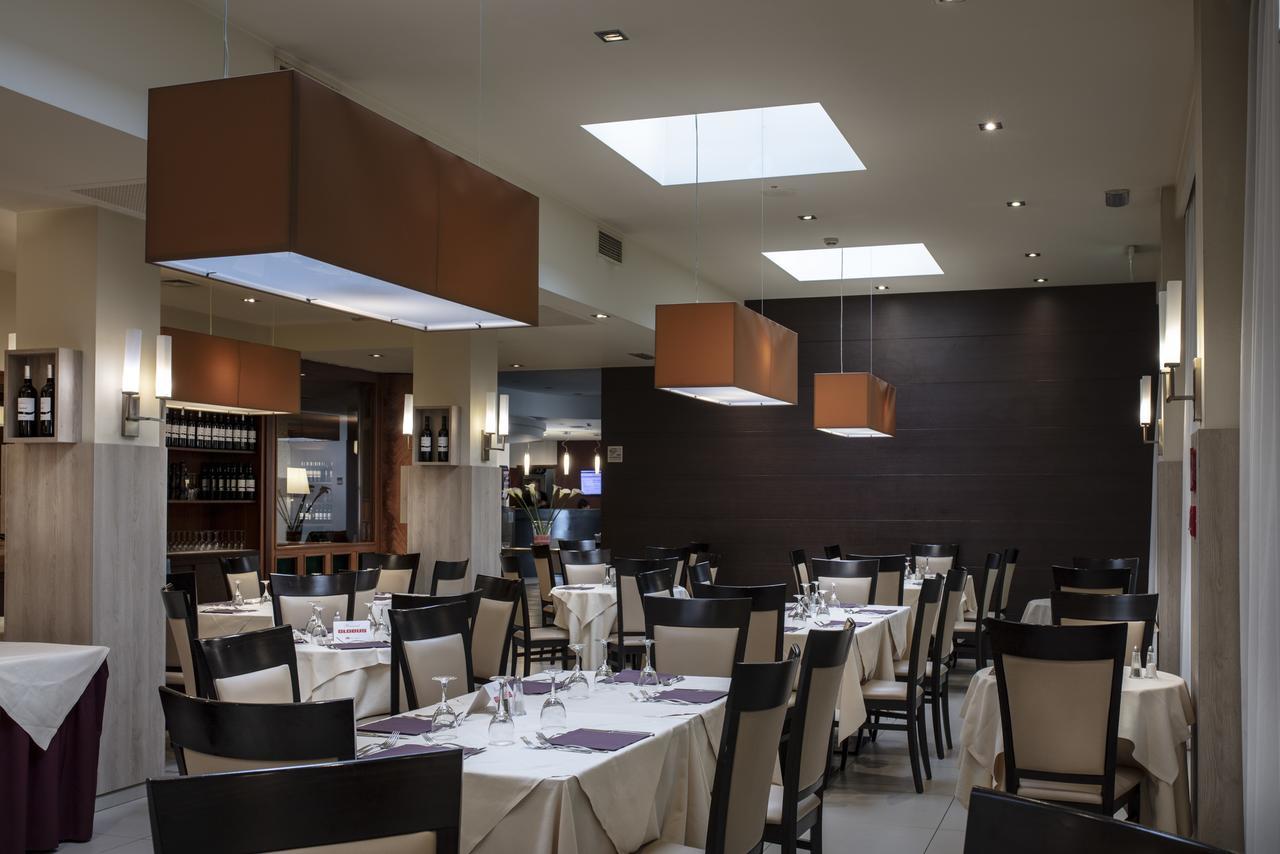 Smart Hotel Holiday Mestre Eksteriør bilde