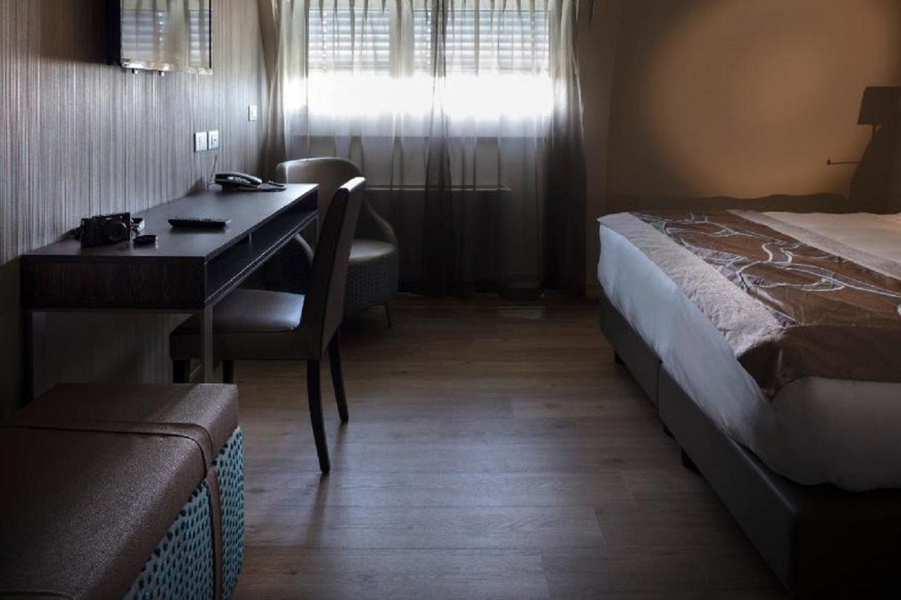 Smart Hotel Holiday Mestre Eksteriør bilde